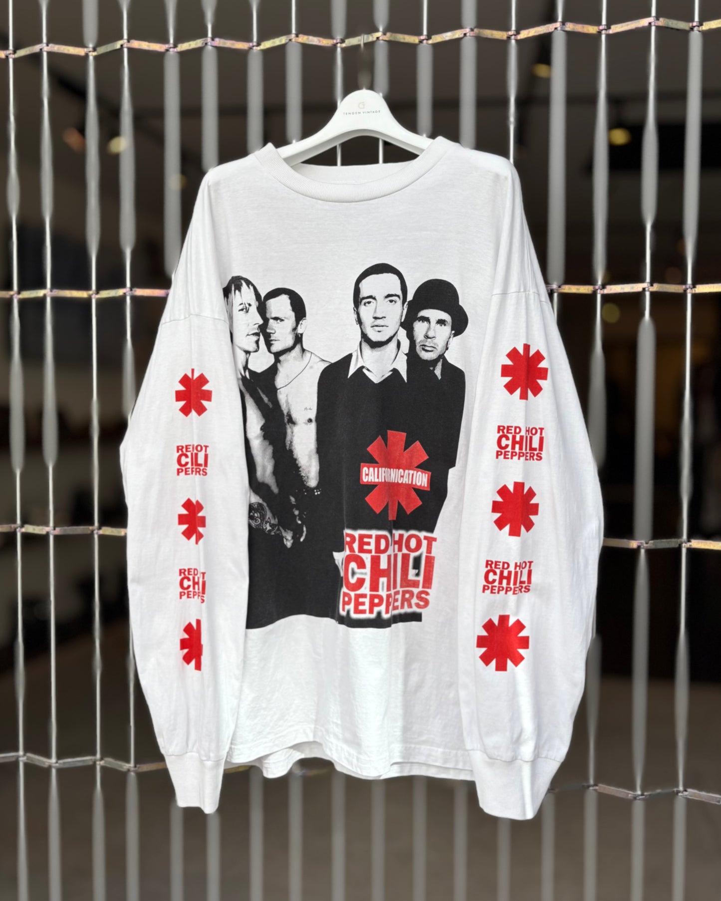 RED HOT CHILI PEPPERS L/S tee