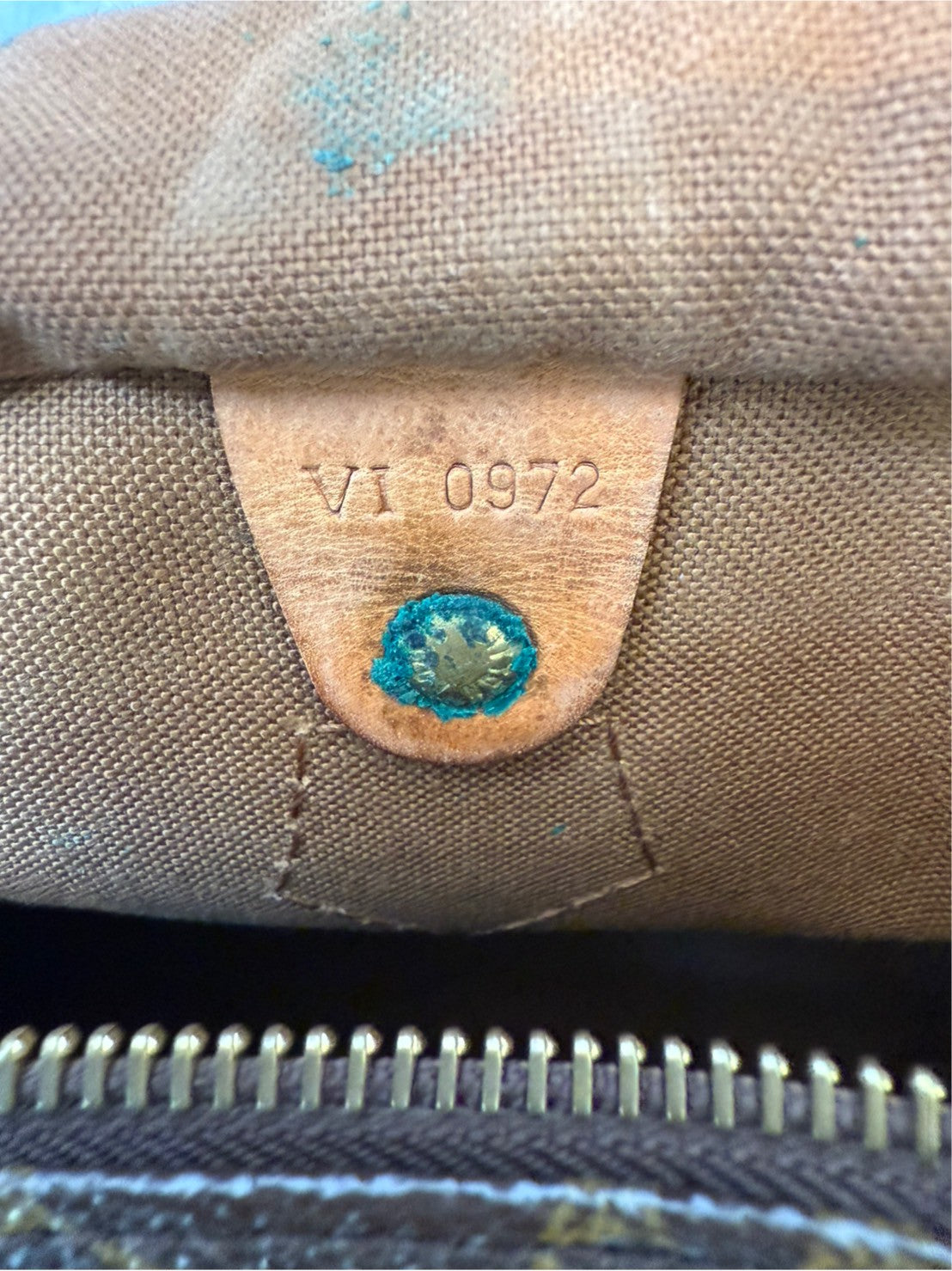 Louis Vuitton Monogram Speedy 35