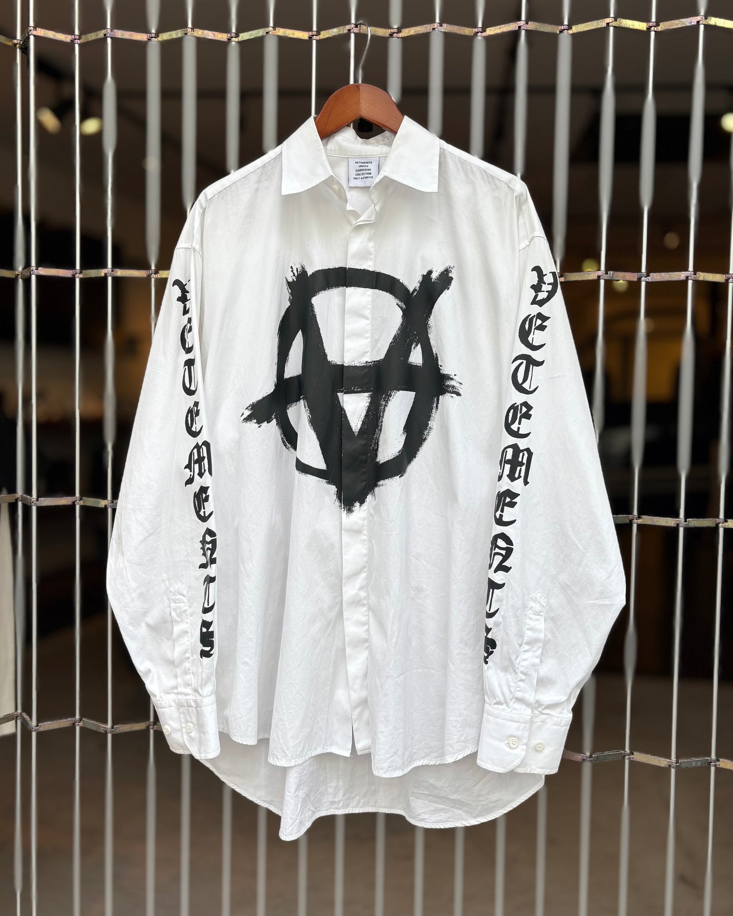 VETEMENTS Double ANARCHY shirts