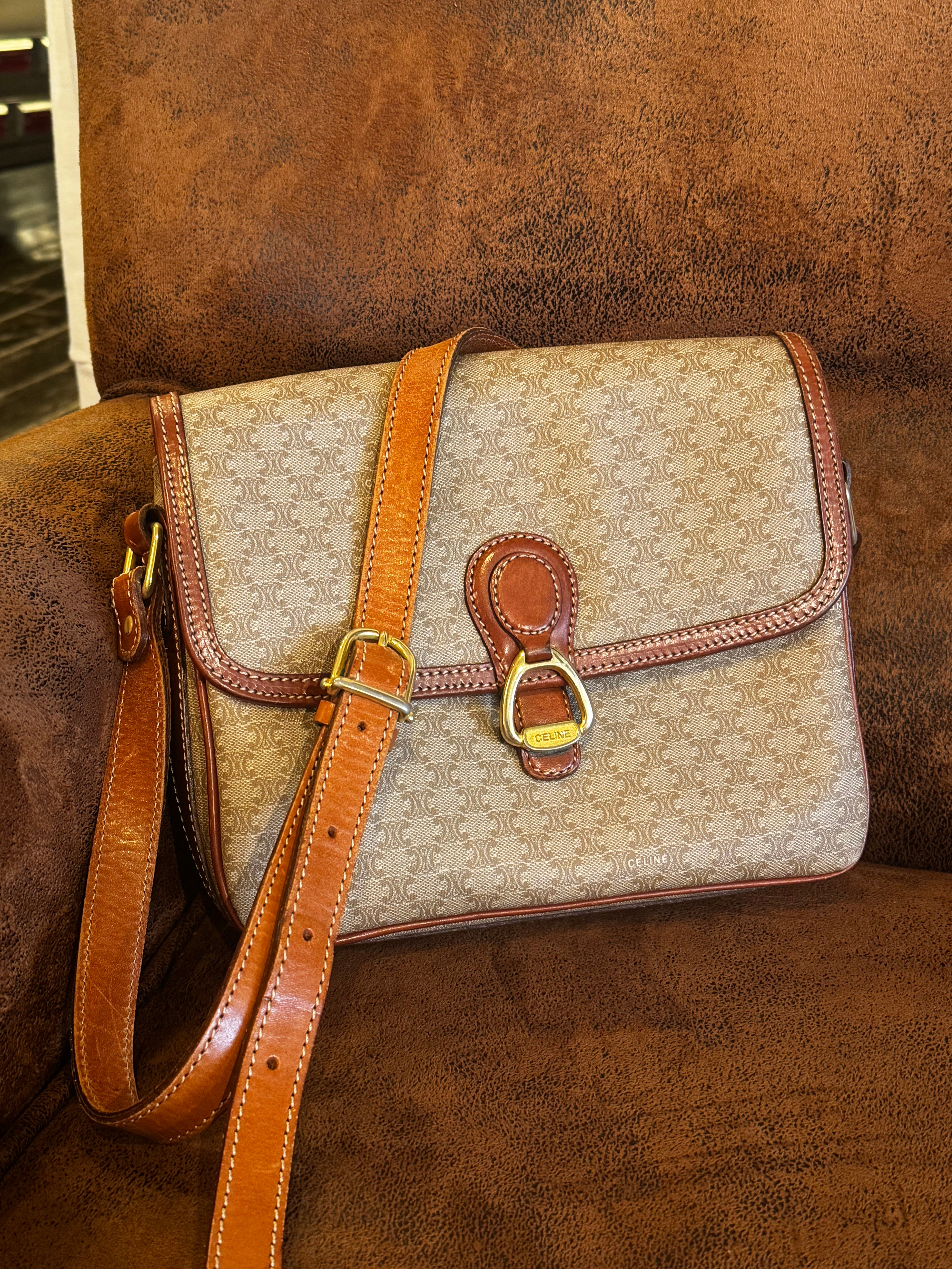 CELINE ♡ Vintage ♡ Valetta Céline – Rarr.vintage