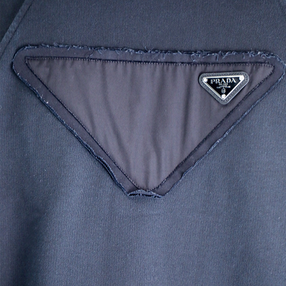 PRADA トライアルングルロゴ ノースリーブパーカ / PRADA Triangle Logo Sleevess Hoodie